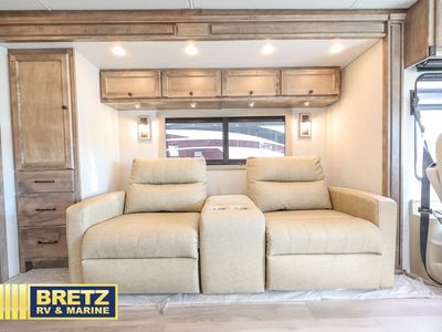 2026 Tiffin Motorhomes Byway - Photo 12