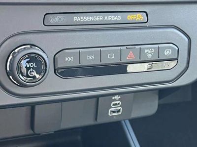 2025 Ford Maverick - Photo 22