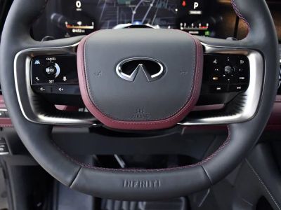 2026 INFINITI QX80 — photo 7 view