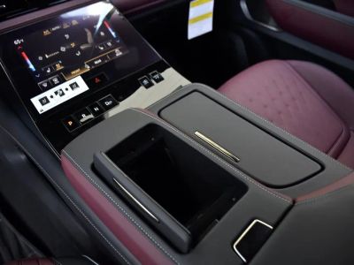 2026 INFINITI QX80 — photo 13 view