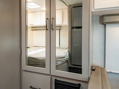 2026 Thor Motor Coach Quantum - Photo 11