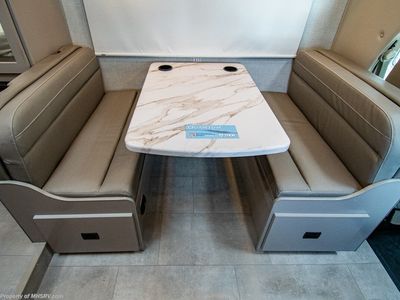 2026 Thor Motor Coach Quantum - Photo 9