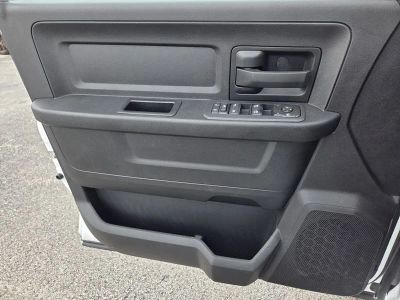 2026 Ram 5500HD — photo 17 view