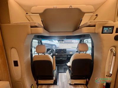 2025 Tiffin Motorhomes Wayfarer — photo 10 view