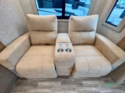 2025 Tiffin Motorhomes Wayfarer — photo 29 view