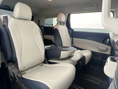 2026 Kia Carnival — photo 27 view