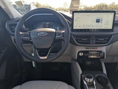 2025 Ford Escape Plug-In Hybrid — detail view