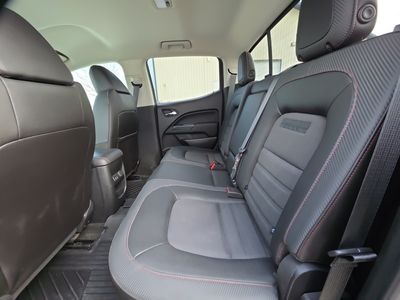 2018 GMC Canyon — photo 18 view