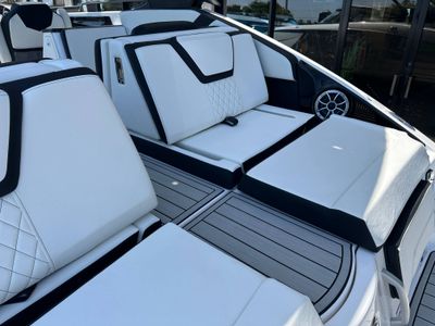 2025 Yamaha 252SE - Photo 18