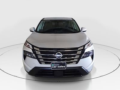 2025 Nissan Rogue - Photo 2