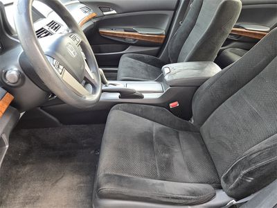 2011 Honda Accord - Photo 8