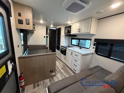 2026 Jayco Jay Flight SLX - Photo 9