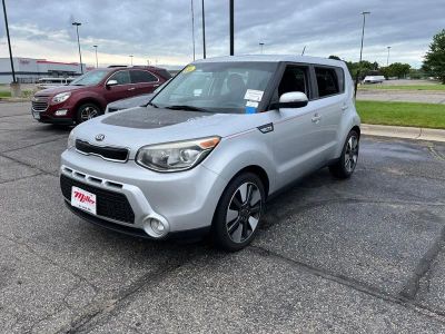 2015 Kia Soul — interior view