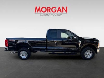 2025 Ford F-350SD — photo 7 view