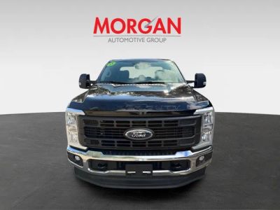 2025 Ford F-350SD — photo 8 view
