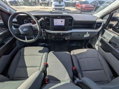 2025 Ford F-350SD — photo 12 view