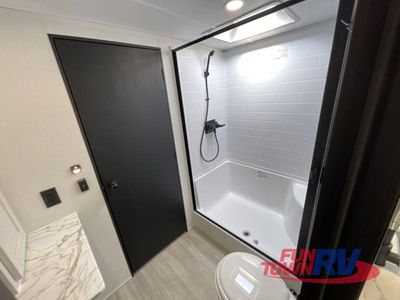 2026 Forest River RV Solaire - Photo 31