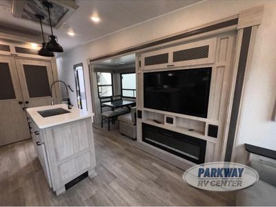 2023 EAST TO WEST Tandara - Photo 15