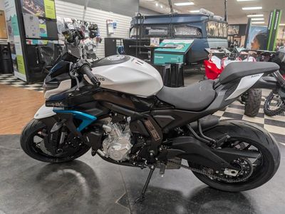 2026 CFMOTO 675NK - Photo 8