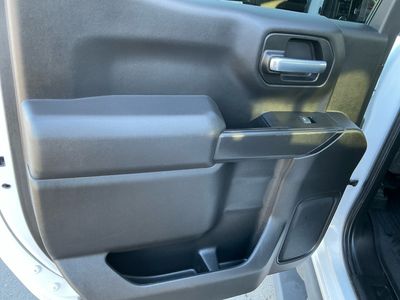 2020 Chevrolet Silverado 1500 — photo 16 view