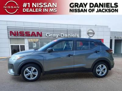 2025 Nissan Kicks Play - Photo 4