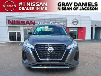 2025 Nissan Kicks Play - Photo 2