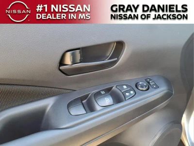 2025 Nissan Kicks Play - Photo 11