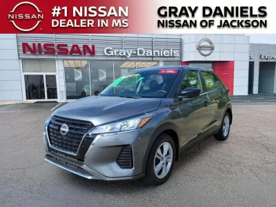 2025 Nissan Kicks Play - Photo 3
