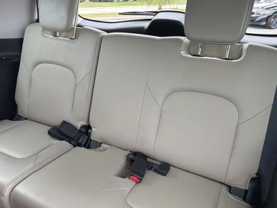 2022 INFINITI QX80 — photo 16 view