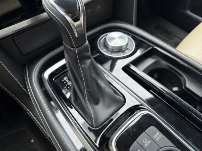 2022 INFINITI QX80 — photo 34 view