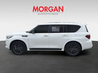 2022 INFINITI QX80 — photo 7 view