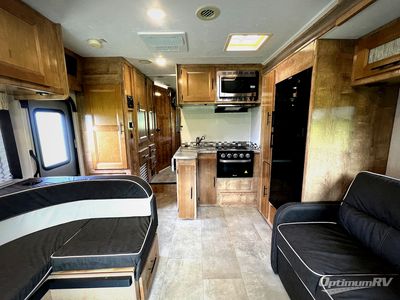 2022 Coachmen Leprechaun Premier - Photo 5