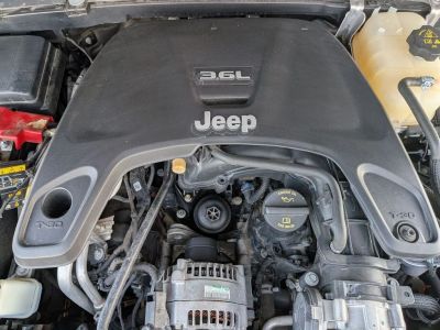 2020 Jeep Wrangler - Photo 10