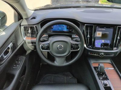 2024 Volvo S60 — photo 16 view