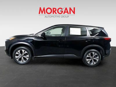 2023 Nissan Rogue — engine compartment view
