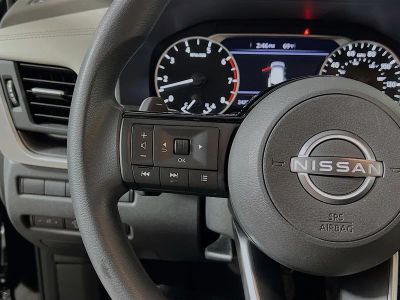 2023 Nissan Rogue — photo 16 view