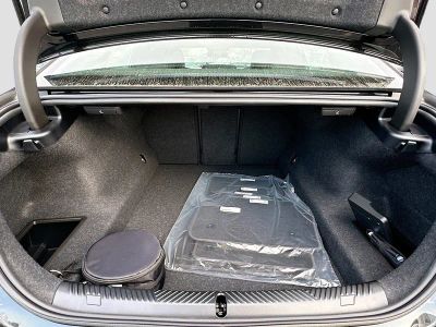2026 BMW 5 Series — photo 21 view