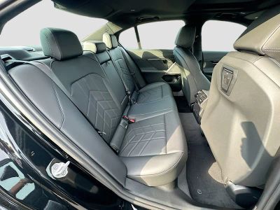 2026 BMW 5 Series — photo 22 view