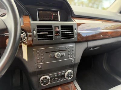 2011 Mercedes-Benz GLK 350 — photo 20 view