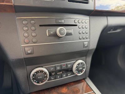 2011 Mercedes-Benz GLK 350 — photo 22 view