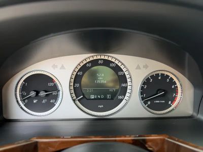 2011 Mercedes-Benz GLK 350 — photo 31 view