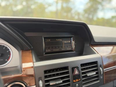 2011 Mercedes-Benz GLK 350 — photo 21 view