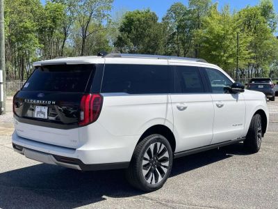 2026 Ford Expedition - Photo 3
