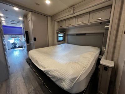 2023 Thor Motor Coach PASADENA - Photo 24