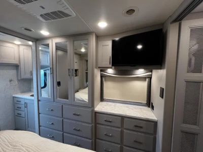 2023 Thor Motor Coach PASADENA - Photo 26