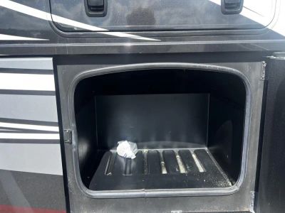2023 Thor Motor Coach PASADENA - Photo 37
