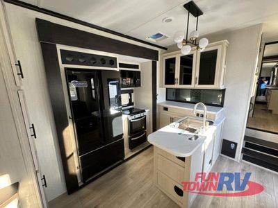 2026 Forest River RV Cherokee Rogue Armored - Photo 19