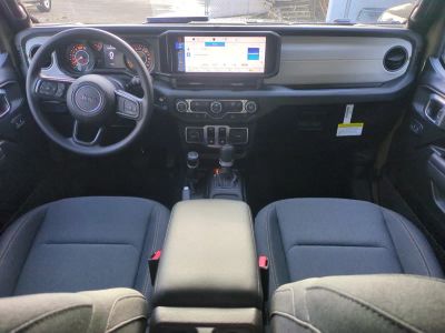 2026 Jeep Wrangler — photo 15 view