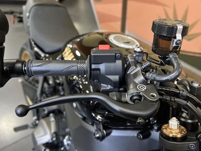 2026 Yamaha XSR900 - Photo 15