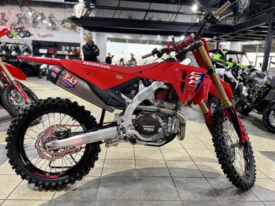 2026 Honda CRF450RWE - Photo 6